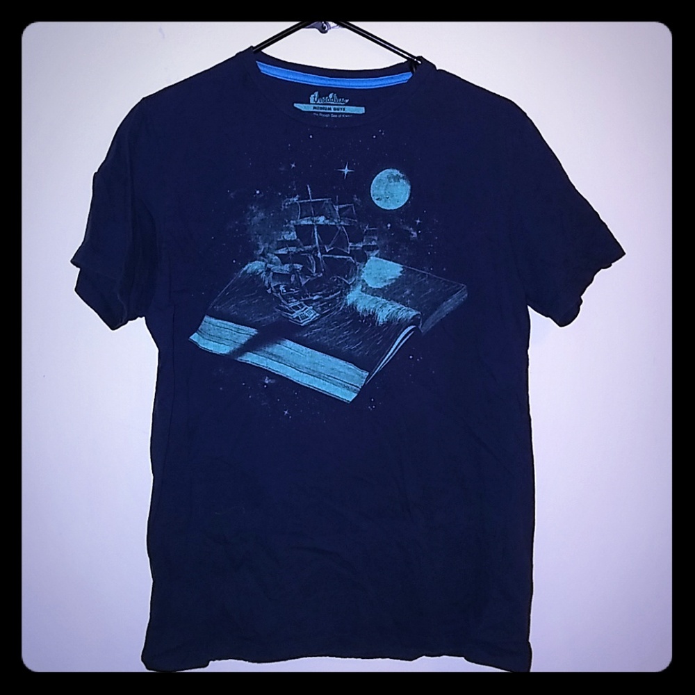 Printed tee